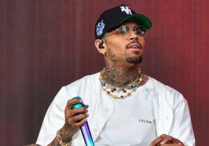 Chris Brown - Brown (Album)